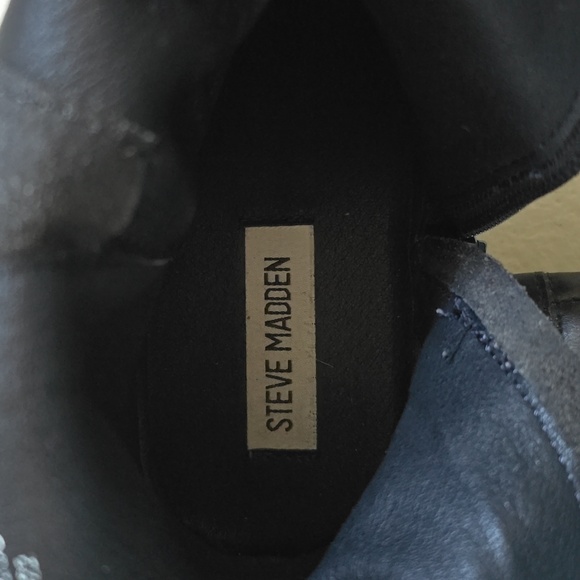 Steve Madden Black Distressed Brixton Engineer Moto Boot Size 8 - Picture 4 of 8